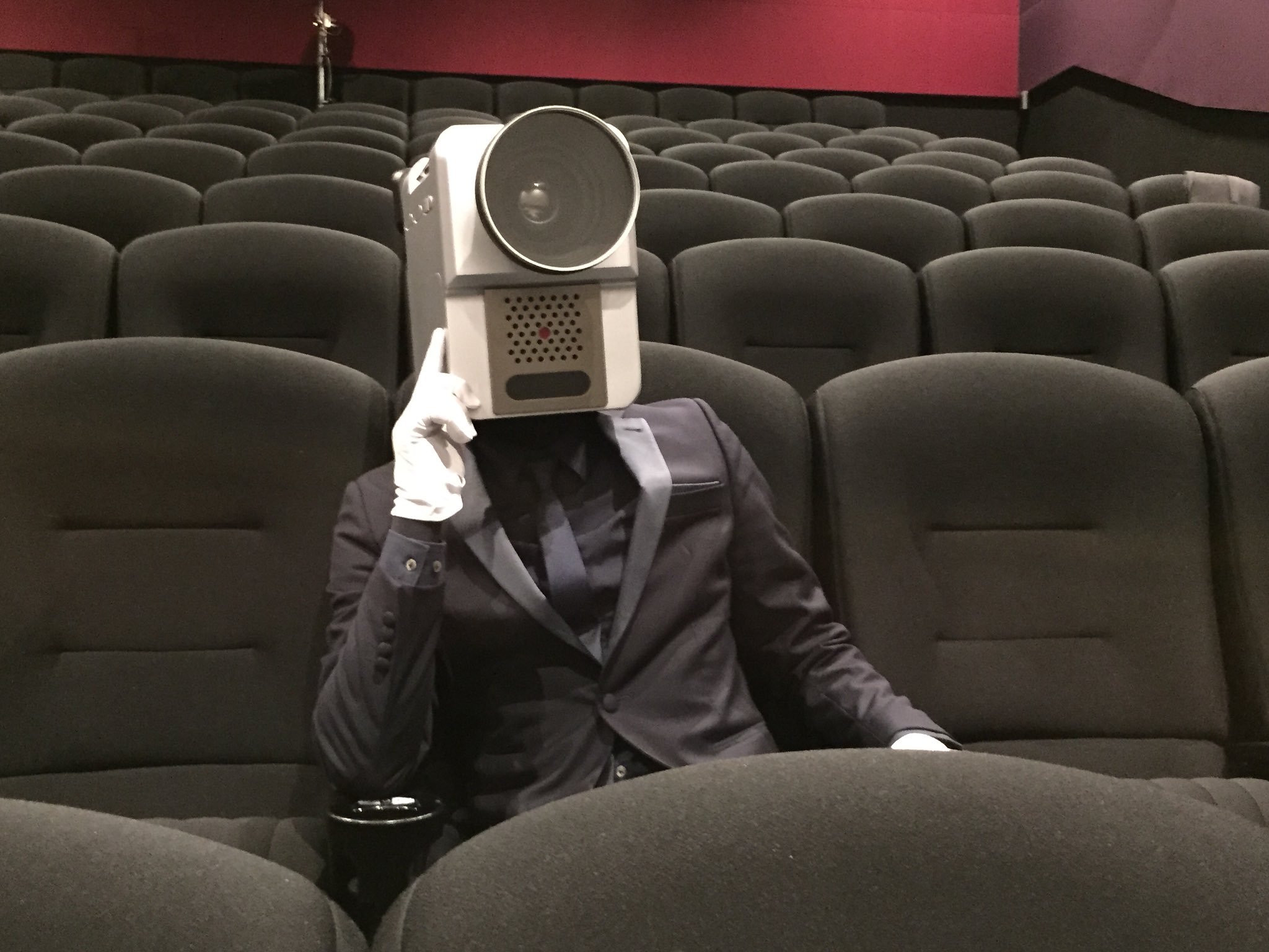 映画泥棒(ことカメラ男) on Twitter