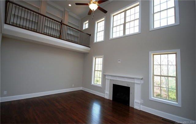 JamesCustomHome's tweet photo. The spacious 2-story #family room of our Killian Estate #quickmoveinhome features #soaringceilings, beautiful trim & site-finished hardwoods! #Availablenow in our Union County community, Wesley Pond! https://t.co/kEngGJSKVl
#charlotte #realestate #newhome #charlotterealestate https://t.co/JEARX2UOJd