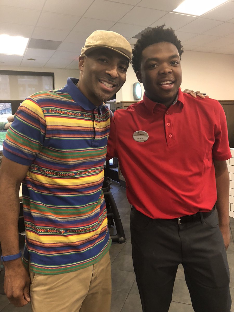 BTWYoungLifeATL's tweet photo. Say 👋🏽 2 our @YoungLife student Aaron, newest team mbr at @ChickfilA Glenwood! He’s a Senior at @APSWashington - glad we cold refer him 4 the opp! Salute: BTW Counselors, Aaron and store owner Jamerian on this #WayToWorkWednesday 😊
#YoungLife #ItTakesAVilllage #EatMorChikin 🐔 https://t.co/sFGC4qksCm