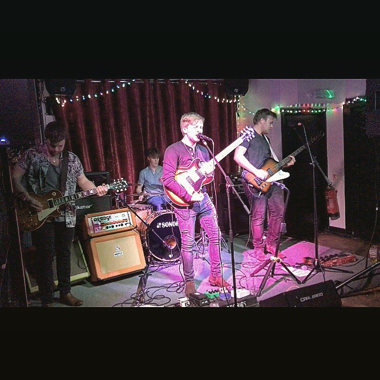 SpadeLouise's tweet photo. Last week at @TheBlueMoonCamb 🌑 @officialcamilo_ @deadgroundmu @storiesoflondon @HistoryAndLore hosted by  @LDistortionPR &amp; @Matchboxpromo https://t.co/6AuAFQ0zfY