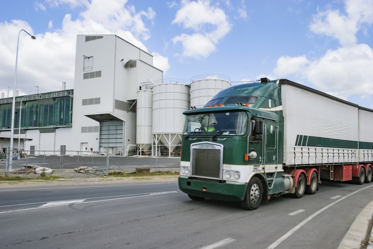 Austroads’ latest report examines the challenges of providing High Productivity Freight Vehicles (HPFV) with access to local roads. austroads.com.au/news-events/it…