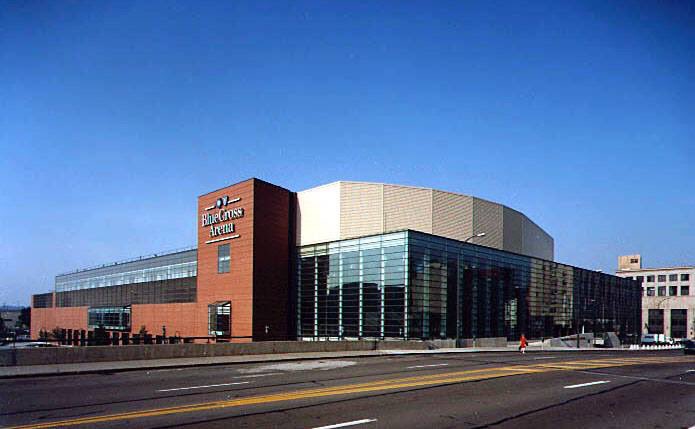 RRiversideHotel's tweet photo. We're a short walk or free shuttle away from @BlueCrossArena, home of the @RocKnighthawks, @AmerksHockey and the @RocRazorSharks! 🥅🏒🏀 https://t.co/lv2GVH49fM