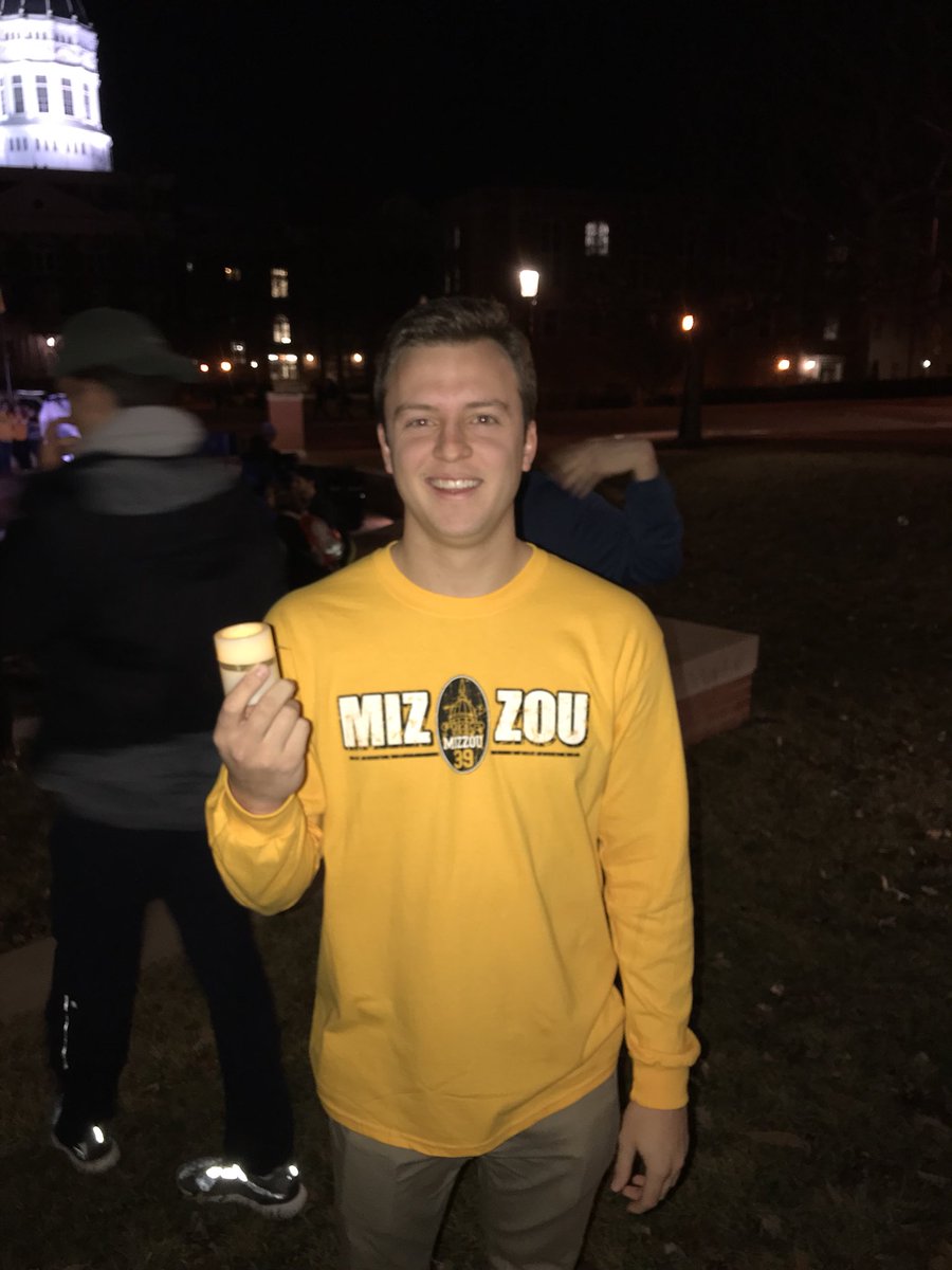 ThetaChiMizzou's tweet photo. Congratulations to brother Cole Stoecklein for being selected for the prestigious Mizzou 39🐯 https://t.co/QlyQxzf7Wa
