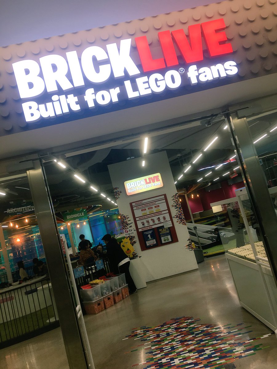 MacroUniverse's tweet image. Hello @legoshow Seoul 👋