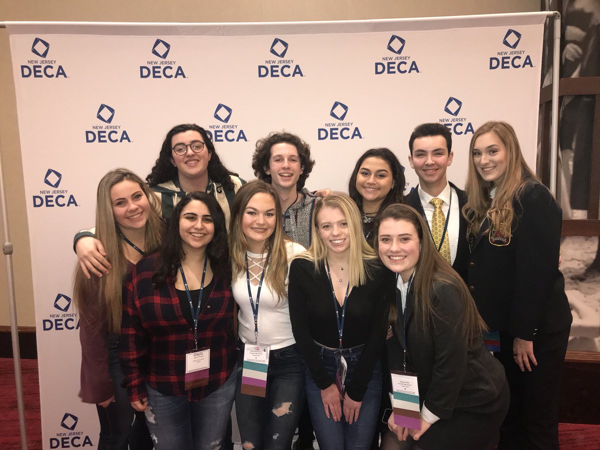 DecaCnhs's tweet photo. Howell &amp; Colts Neck REPPING #NJDECADriven https://t.co/MzXumlCLvC