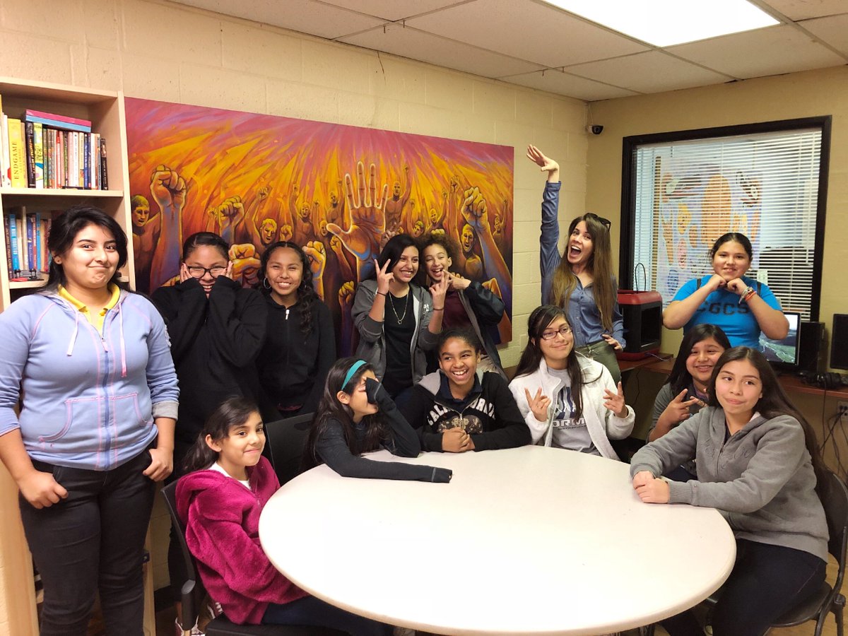 ozzy_mora's tweet image. I will never stop or stop trying to be a voice for my community. One way or somehow, como mi mama dice .. que te valga ..🤩 #Latinas #computingscience #featurestory #phx #12News