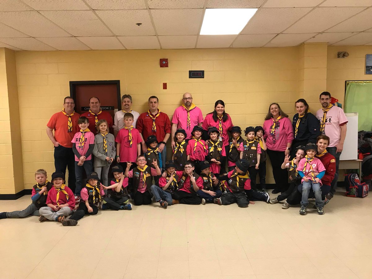 NLScouts's tweet photo. The 1st Mount Pearl Lions Beavers did their part for Pink Shirt Day. #ScoutsStandTogether @scoutscanada https://t.co/iqTtUNqTEu