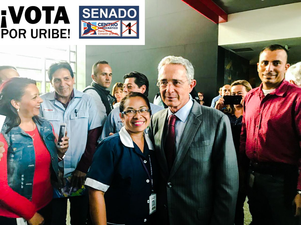 AlvaroUribeVel's tweet photo. Vamos a impulsar la dupla empresario-trabajador; menos impuestos, mejores salarios; menos burocracia, 6 días al año sin IVA para los productos básicos. De esta forma reactivamos la economía de la Patria. https://t.co/TeZSpU5qir