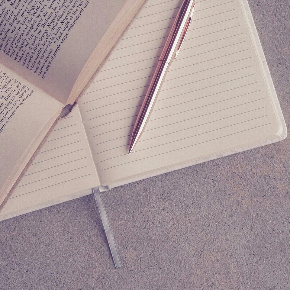 ChrstnWmenatWrk's tweet image. Develop the habit of keeping a journal to record how you have trusted God &amp;amp; how He has been faithful!⠀
⠀
Then the Lord replied: “Write down the revelation and make it plain on tablets so that a herald may run with it.” Habbakuk 2:2 ⠀
⠀
#trustingHim #Christianwomen #workHisway