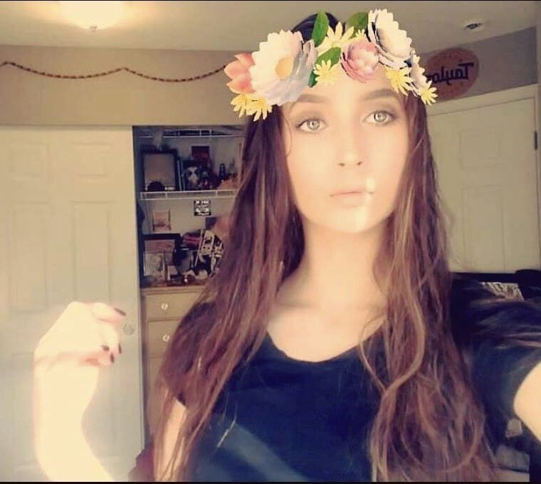 almostalwaysx3's tweet photo. Snap filter schmap filter my daughter is golden. Repeating this to myself daily through the teen years. #needhelphere https://t.co/Bl4moxban9
