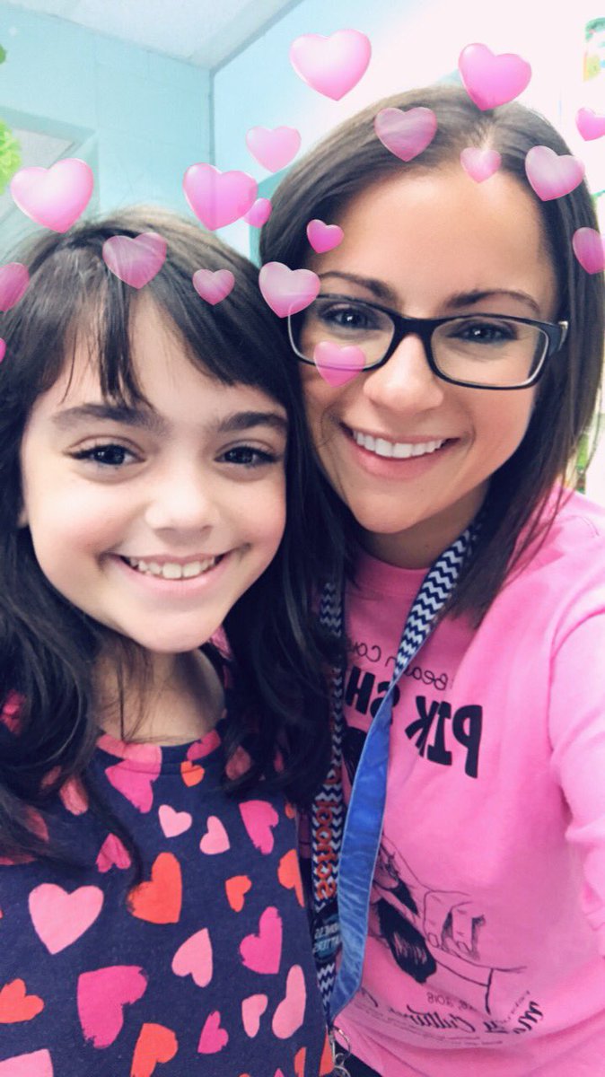 Celebrating #PinkShirtDay2018 with some of my favorite 3rd graders!  They’re the sweetest!  <a href="/pbcsd/">The School District of Palm Beach County</a> <a href="/PBSCA1/">PBSCA</a> @PBCSwPBS. <a href="/BanyanCreekES/">Banyan Creek Elem</a>