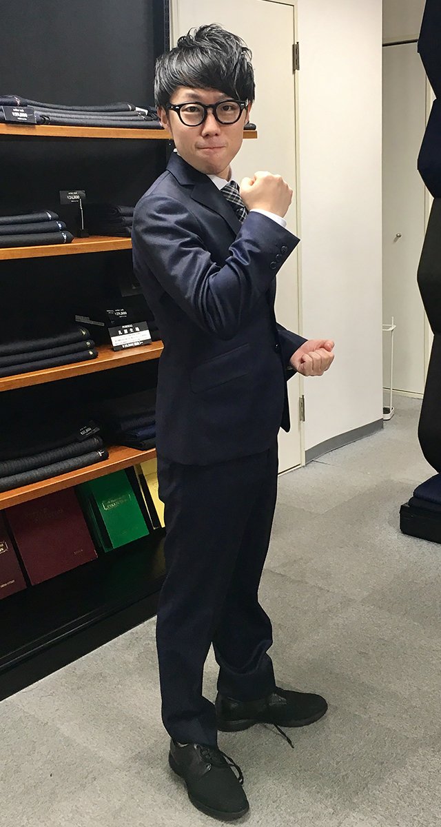 公式 オーダースーツsada Twitter Da お笑い芸人の河野様 戸川様が Sadaでお仕立てさせて頂いたオーダースーツ姿のお写真を下さいました T Co V3sh5harig 公式 オーダースーツsada Twitter Da お笑い芸人の河野様 戸川様が Sadaでお仕立てさせて頂いたオーダースーツ姿のお写真を下さいました T Co V3sh5harig