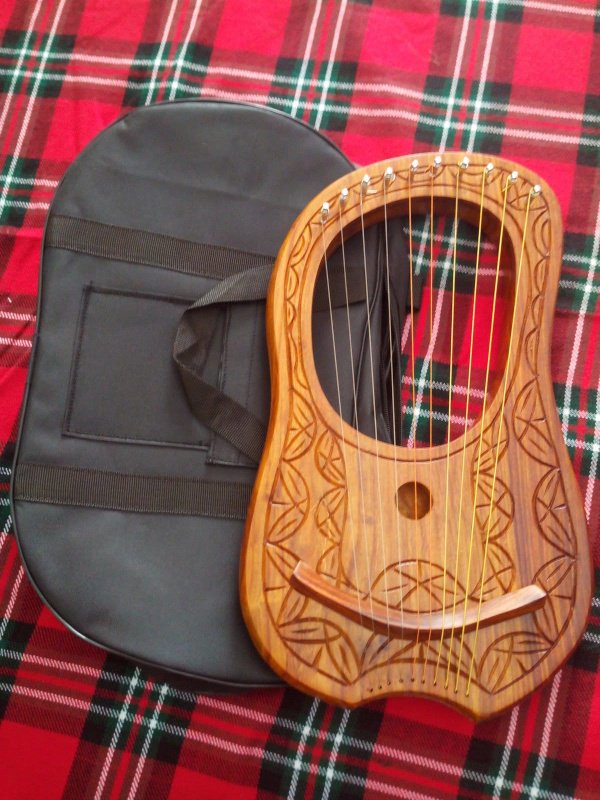 Scottish_kilt's tweet photo. TC Lyra Harp Instrument 10 String Lyre Harp Rosewood/Lyre Harp Shesham Wood/Lyre Harfe Brand New.
#WoodenInstruments #LyraHarps #HarpsForSale #ScottishKilts
For details: https://t.co/AFvJMESWgN https://t.co/od6z67vlM1