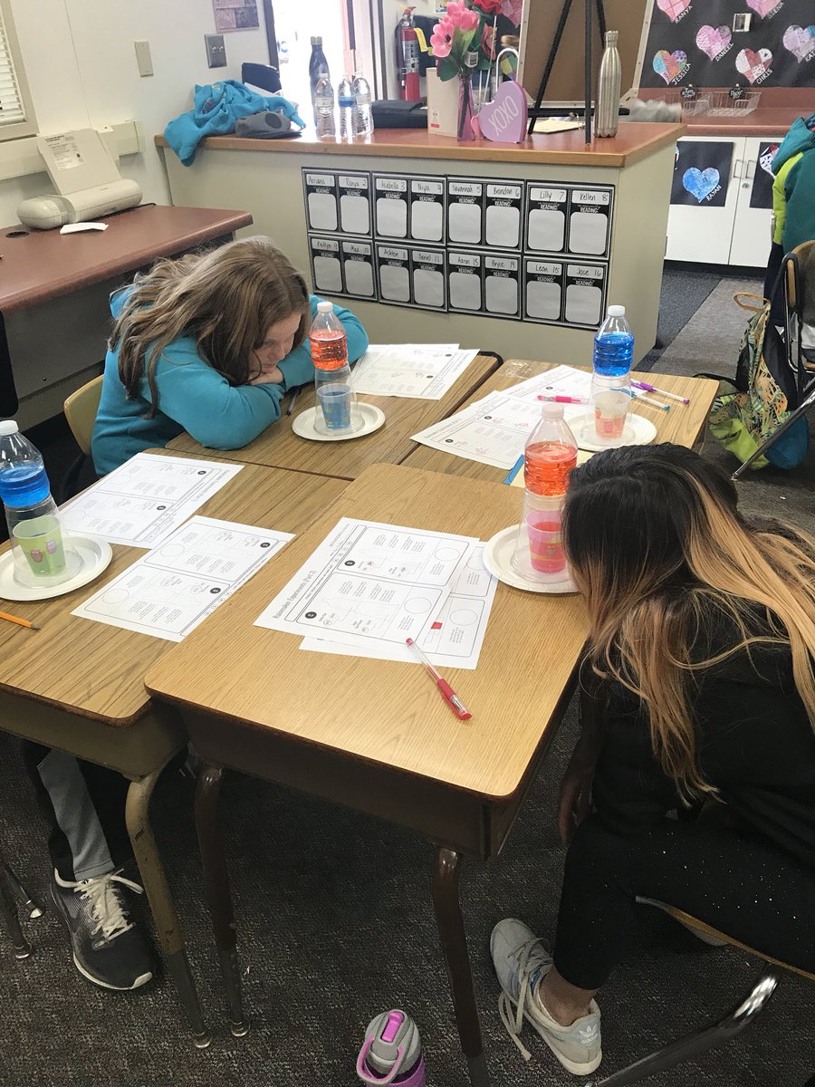 MrsKlemo's tweet photo. Making it “rain” in Science today! We love @MysterySci https://t.co/O9AsfnbKzS
