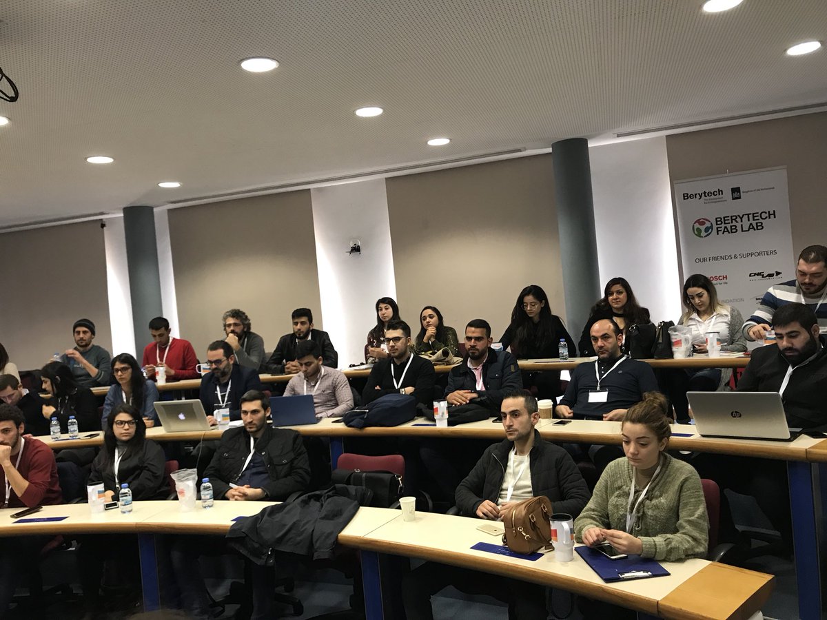 #urbhackathon #lebanon kicking off now <a href="/berytech/">Berytech</a> with more than 35 innovators looking to solve transportation problems in #lebanon #eecosolutions #ipt #undp