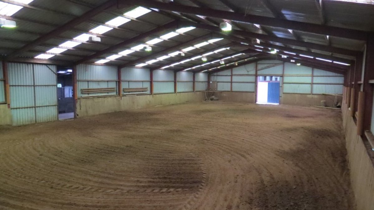 **STAFF REQUIRED**... to join our busy racing yard- must be hard working &amp; capable rider Contact Stuart 07808 926228
