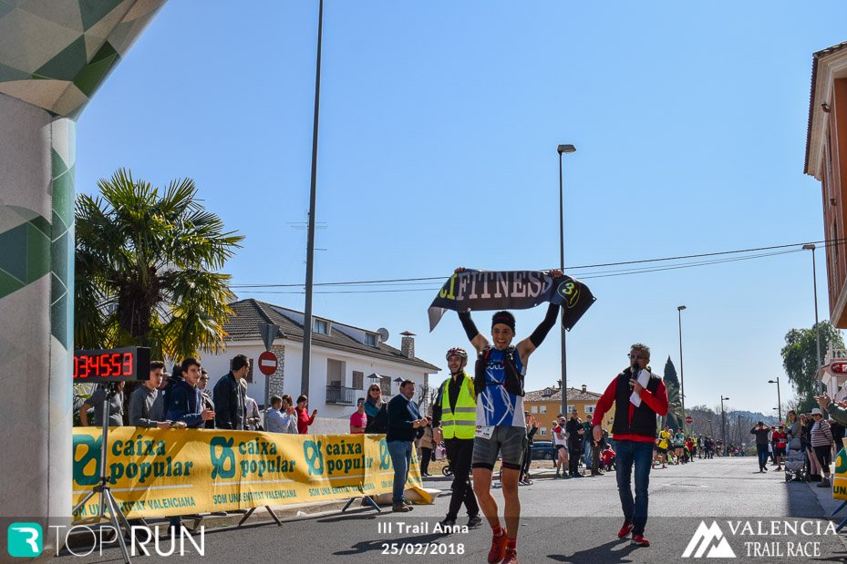 PepeLLS's tweet photo. Primera del #ValenciaTrailRace Marató Muntanya de Anna 1r Clasificat amb 3h45' per als 40k i D+1700m!!! #EnjoyTheMountain #RunHappy https://t.co/sbzVelk67H