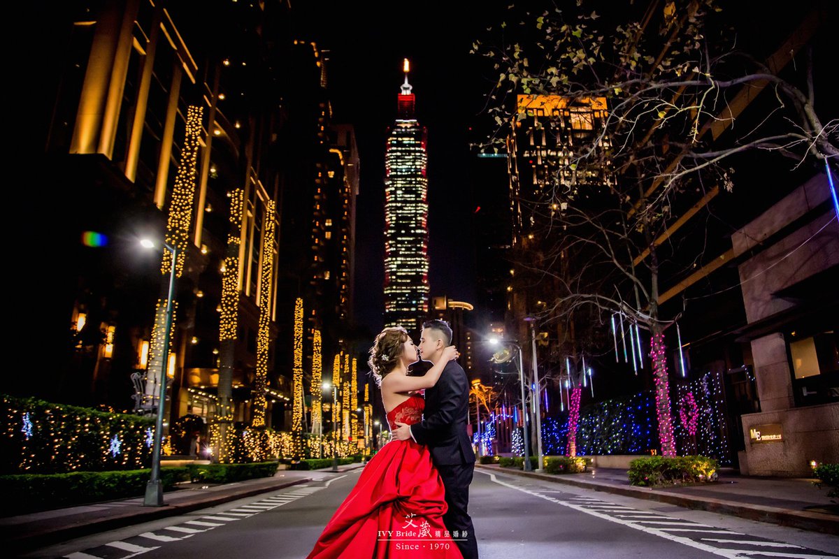 IvyBrideTW's tweet photo. 溫暖色調故事感婚紗照，
每看一次就再愛上一次！
- - - - - - - - - - - - - - - - - -
準備好一起共度美麗人生嗎?
💟 電話預約 ➤ 02 2356 0388
💟 線上預約諮詢 ➤ https://t.co/GlVdzdzBrC
💟 禮服租借 ➤https://t.co/ehP4sASUsb
💟 用Line預約更方便快捷 ➤ https://t.co/icLfFaicQ2 https://t.co/0xgkjpHNFi