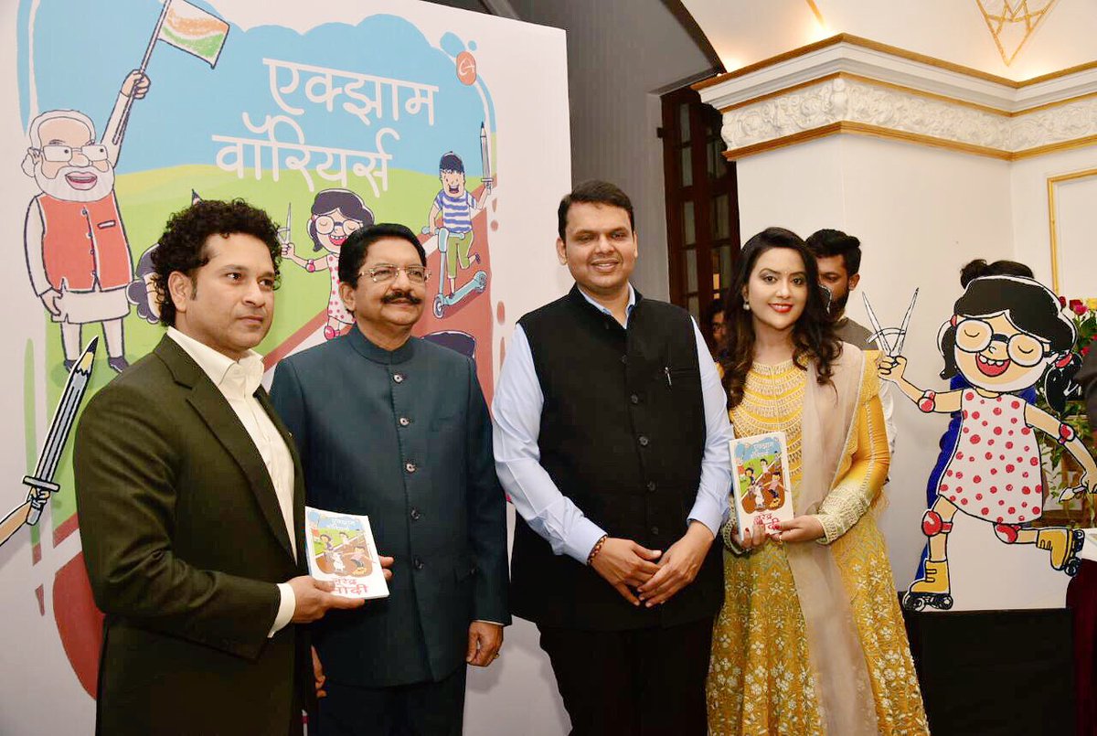 fadnavis_amruta's tweet photo. It was an honour to be present at Raj Bhavan, at launch of Marathi edition of book @examwarriors by our PM @narendramodi ,released by Governor C. Vidyasagar Rao,CM @Dev_Fadnavis &amp; Bharat Ratna @sachin_rt !The book will bring in new capabilities in fulfilling dreams of New India ! https://t.co/2zjg9T5k1r