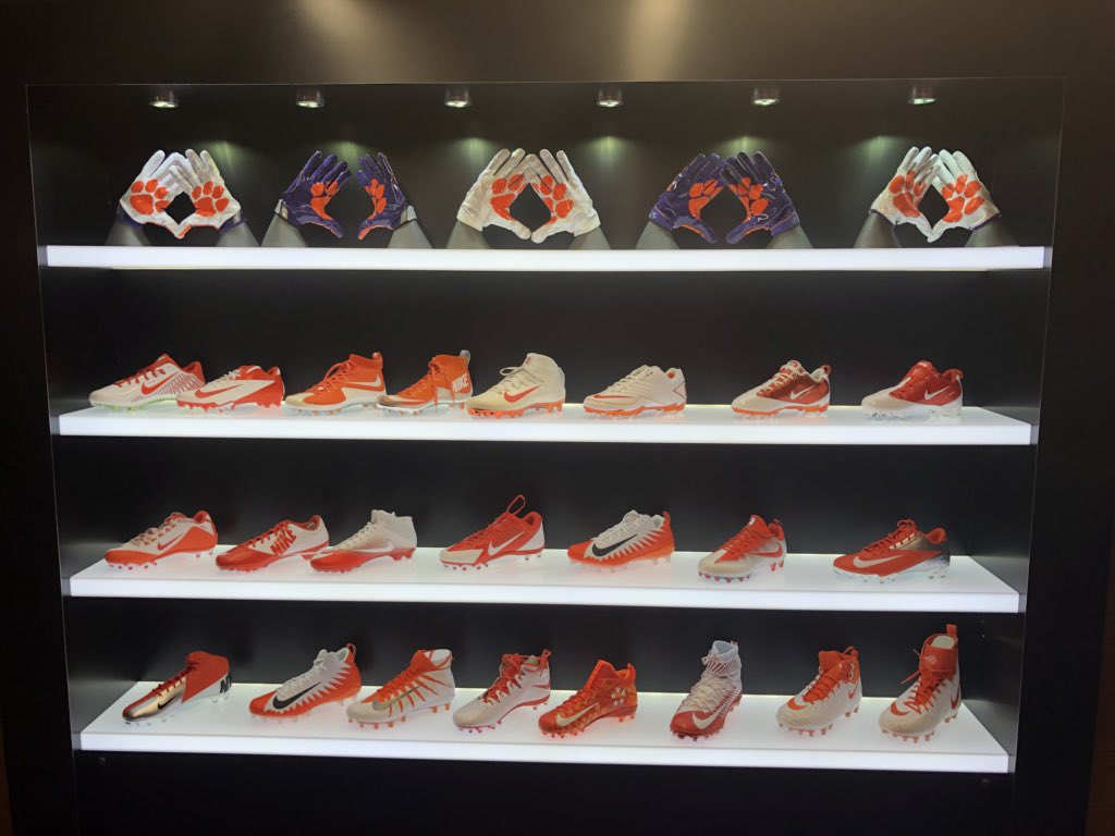 NPCoachZim's tweet photo. Great visit with the Clemson Recruiting Department Awesome Staff and incredible facilities. #WhyNP #UnderclassmanReport https://t.co/QVJS6AHVdj