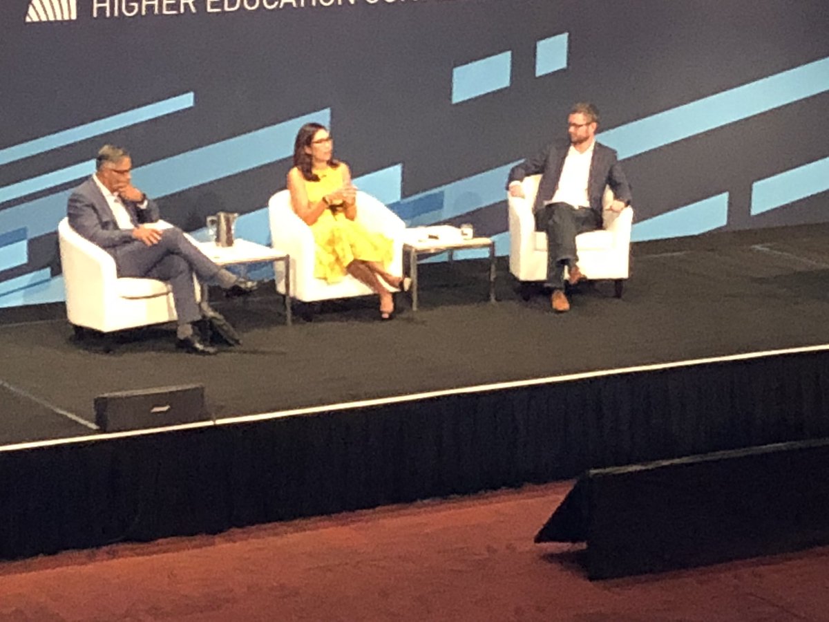 PeterDawkinsAO's tweet photo. I'm attending Keynote Plenary Session - Staying Ahead of Disruption #MyEventRocks https://t.co/AHAuSMLNDR Fahour says innovate and grow. It’s very motivating. https://t.co/ufhOqDw3v0