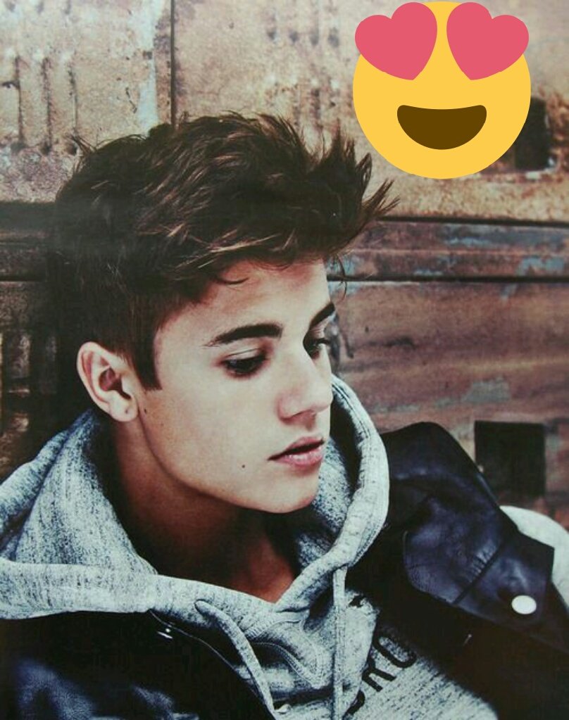 Eterniadrew1's tweet photo. Happy Birthday dear Justin      #JustinBieber https://t.co/atokV1qazL
