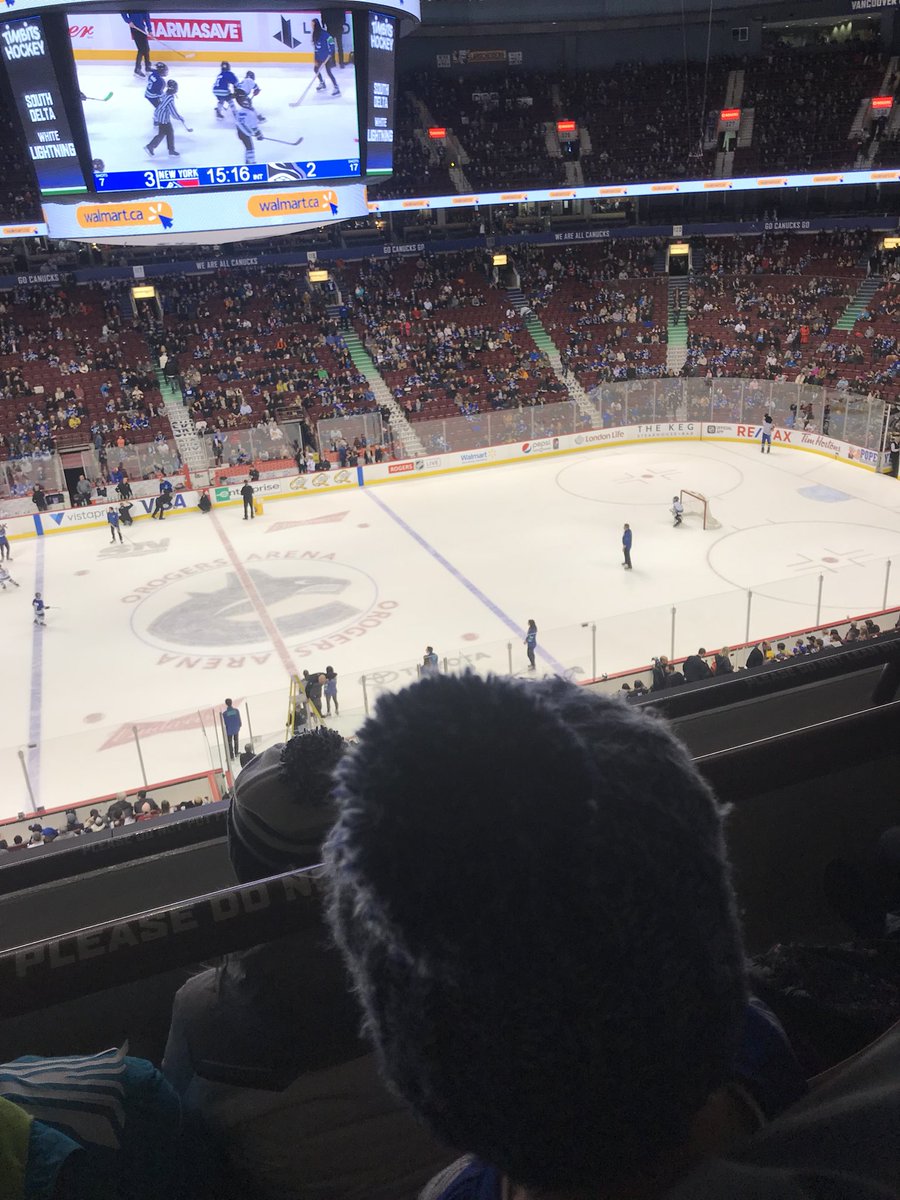 Leigleton's tweet photo. Hey @CanucksFIN My son is your biggest fan! Any chance your going to be making a visit to section 308 row 2 tonight?!?! He thinks your reffing was a bit suspect tonight! @Canucks #rangers #canucks #fin #intermission #1FinFan https://t.co/aYdAi0G6BQ