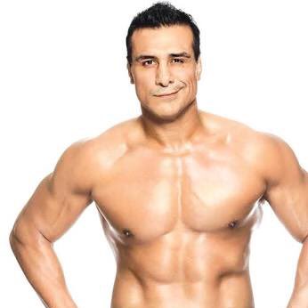 PrideOfMexico's tweet photo. #NewProfilePic https://t.co/pfktbJzqzZ
