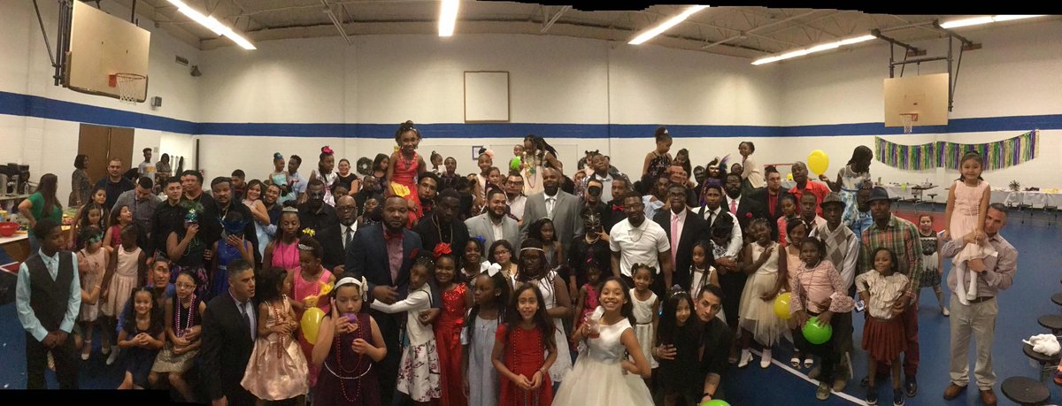 #daddydaughterdance2018 in the books! <a href="/AliefISD/">Alief ISD</a> <a href="/AliefCoachP/">Coach Pierson</a> @KDavisBears
