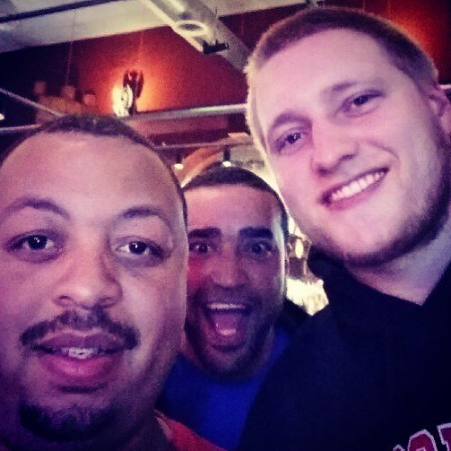 soundinsurgent's tweet photo. BOOM!! Yup thatβs @colecroston74 π€πΎof the #newenglandpatriots Sorry for ruining your dinner with the fam but a #million Thanks for the time bro ππΎ #nfl #siouxcity #iowa #cornfedπ½ #Twitter #poolleagues https://t.co/aYSm2y8XR3 https://t.co/Rdm8jetwCZ