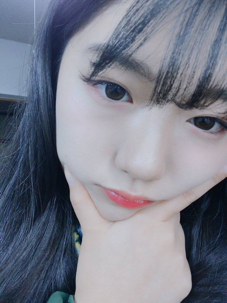 ymtk_yy's tweet photo. 不機嫌な顔（実際に不機嫌ではない） https://t.co/N3uXyf7Mov