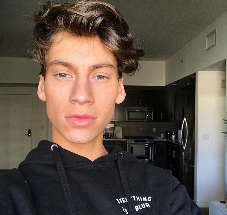 JackThatsofalse's tweet image. Everything is a blur