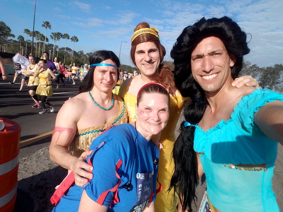 MamaAdvocateof4's tweet photo. One of my favorite pics from Princess Weekend! #rundisney #princessmen #2018princessweekend https://t.co/XY6BeppHQq
