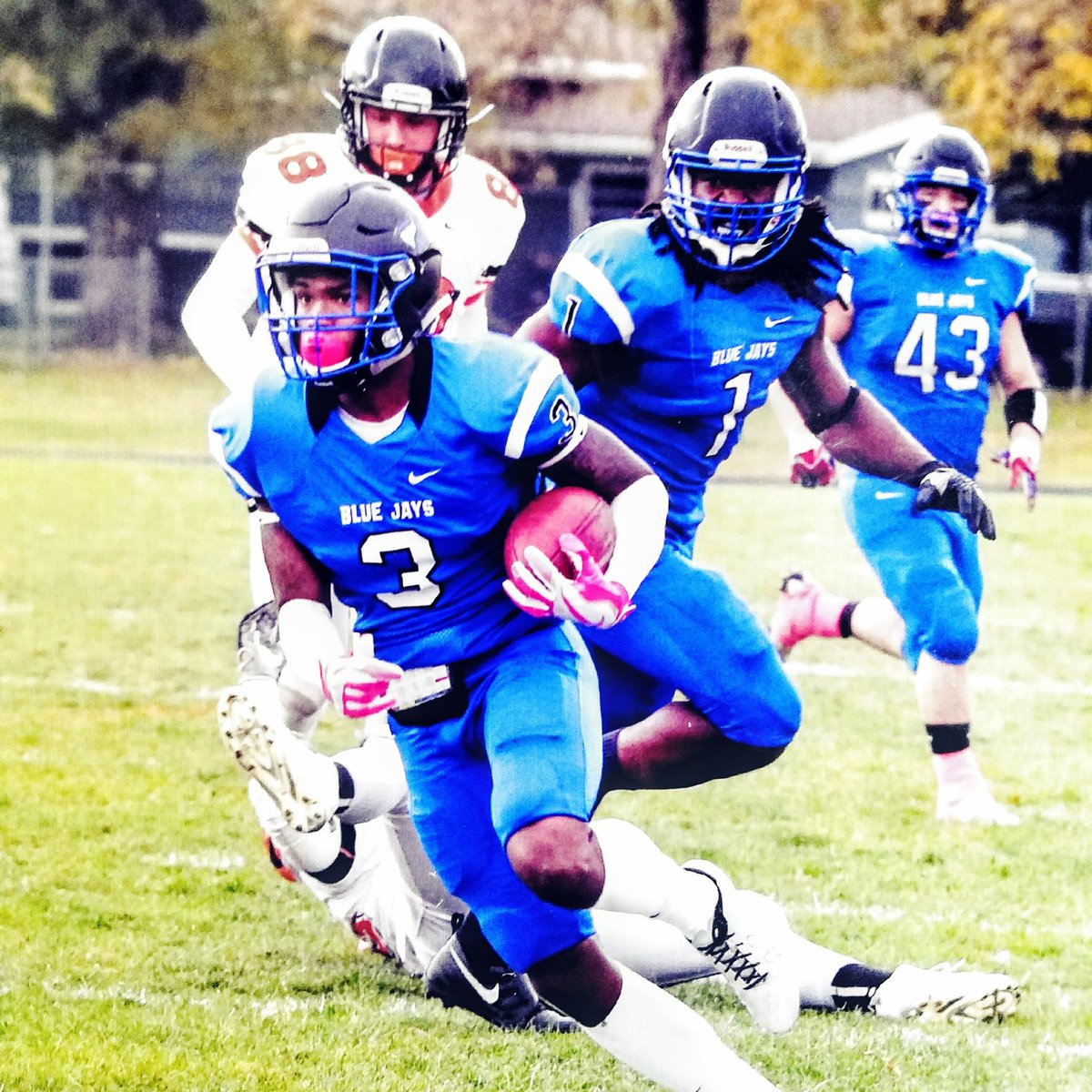 CoachSkow's tweet image. All 3 levels of defense working together is a beautiful sight. 

#DirtyBirds