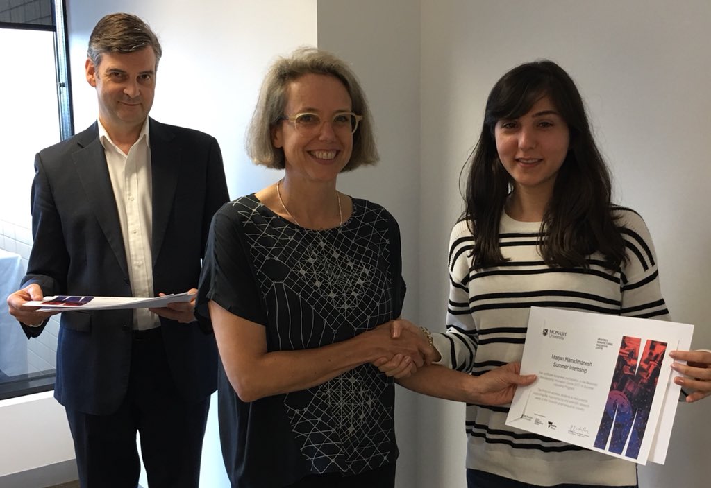 MMIC_Melb's tweet photo. A pleasure to have Helen Arthur from @DEDJTR with us to present our MMIC 2017-18 Summer Interns with their certificates. 

Students from Monash, La Trobe &amp; RMIT worked over summer on commercial projects for the pharmaceutical industry in Victoria. #stem #biotech #pharma https://t.co/cXa310T46V