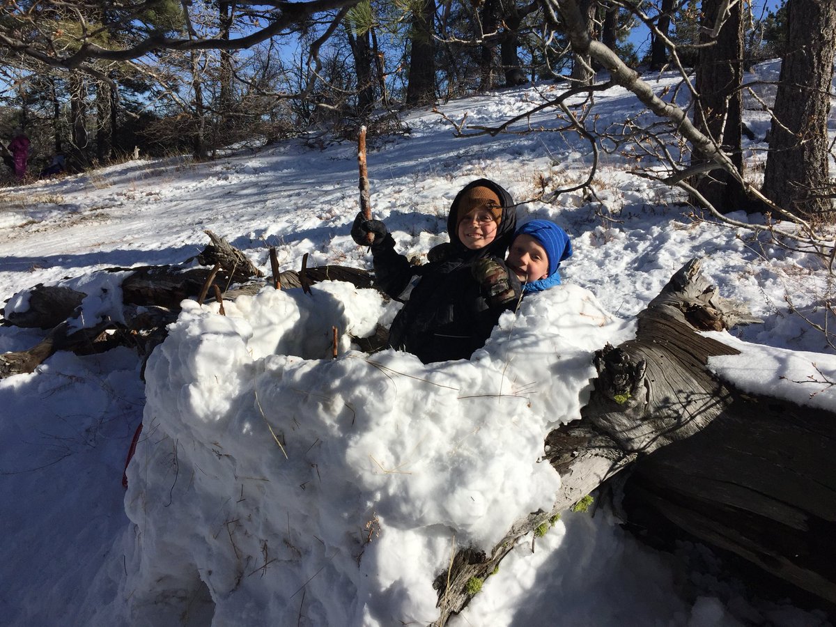 ToddLangager's tweet photo. Enjoyed a #SanDiegoSnowDay with the boys up at Mount Laguna this afternoon. Couldn’t ask for a better Papa Day! https://t.co/ZPmhUez9yN