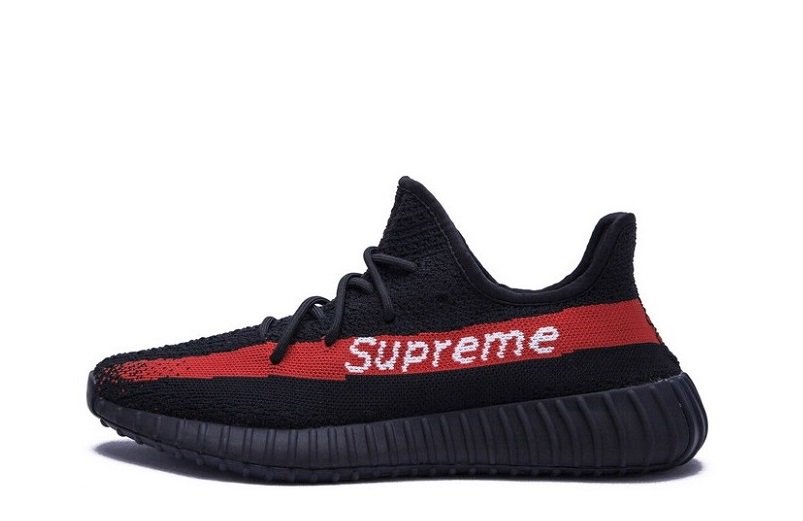 Fake Yeezys Danmark on Twitter: "Supreme Yeezy Boost 350 V2 "Sort"【Høj kvalitet】 / Twitter