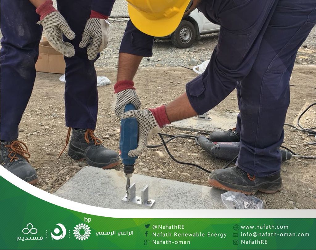 NafathRE's tweet photo. Shinass Collage of Technology engineers have completed the installing of #Mustadeem system
We value their efforts, cooperation and We always emphasize that #Renewable_Energy is
the #Future_Energy
#Energy_Development_Oman
#Nafath
#BP https://t.co/ixonIVcShL