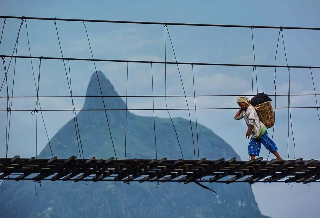 Download 47 Koleksi Gambar Gunung Jempol Terbaik Gratis