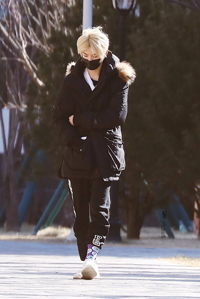 justin101_th's tweet photo. 180301 w/ blond hair 💛

#저스틴 #JUSTIN #黄明昊 
#IDOLPRODUCER #偶像练习生
©️Taropie_6f2h1c1m6c9h https://t.co/5CVqN0y4o0