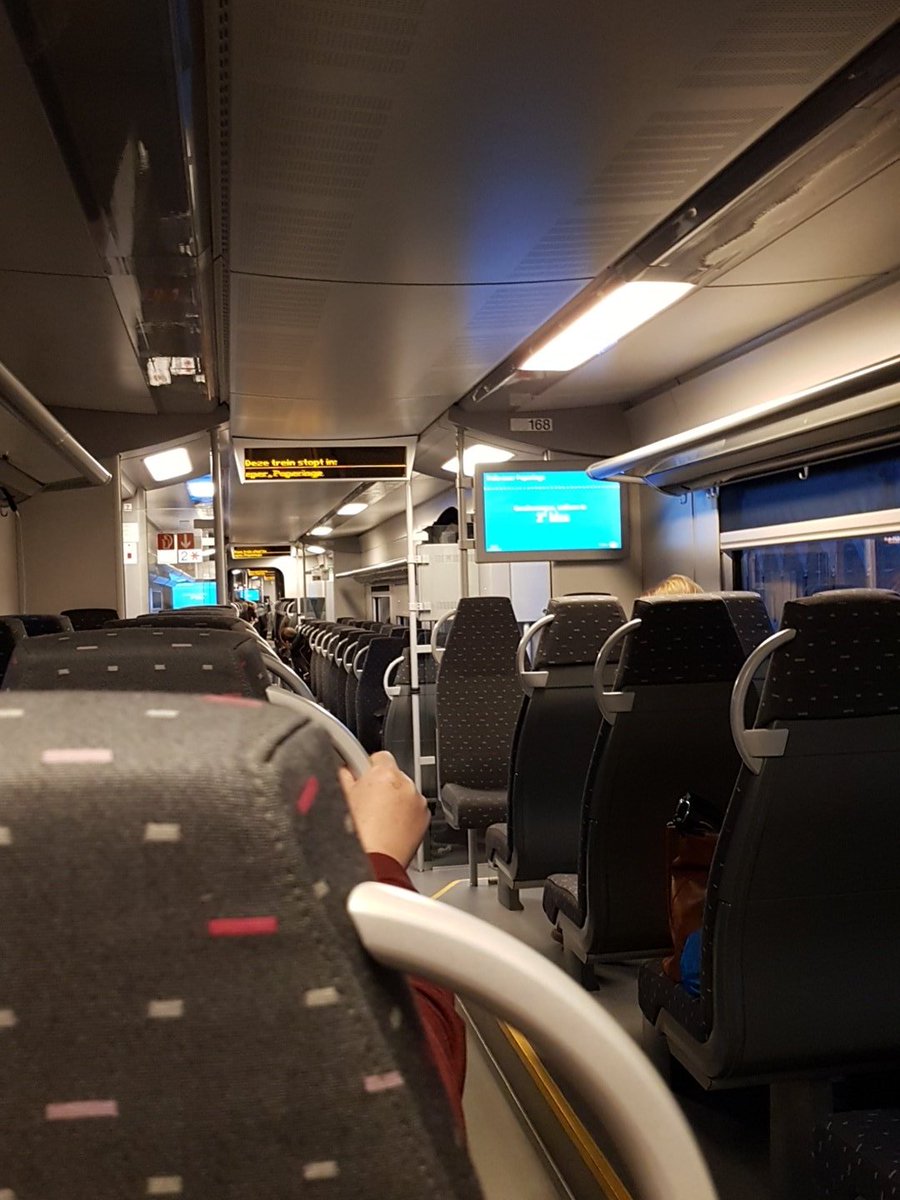 DriesD's tweet photo. De wonderen zijn de wereld nog niet uit. @NMBS Als het goed is zeggen we het ook ;) https://t.co/zMTJrMKdeA