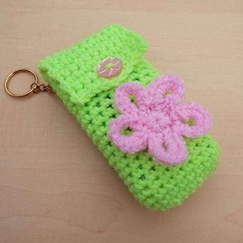 knittingtopia's tweet photo. ❤Hand crochet pocket tissue cover keyring - bright green with pink flower❤
❤ Available on #etsy or #folksy - shop link in bio❤
#tissuecover #noveltykeyring #handygifts #crochet #crochetersoffolksy #crochetersofetsy #etsy #etsyshop #etsyseller #etsyfi… https://t.co/xlcXtFxKBL https://t.co/sCFzhoTuE0