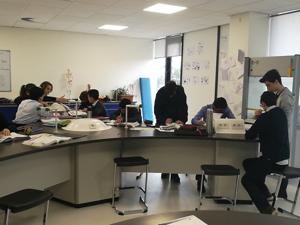 #BISTYEAR10 dismantling the mysteries of Physics, one equation at a time. #IGCSE #BISTSCIENCE