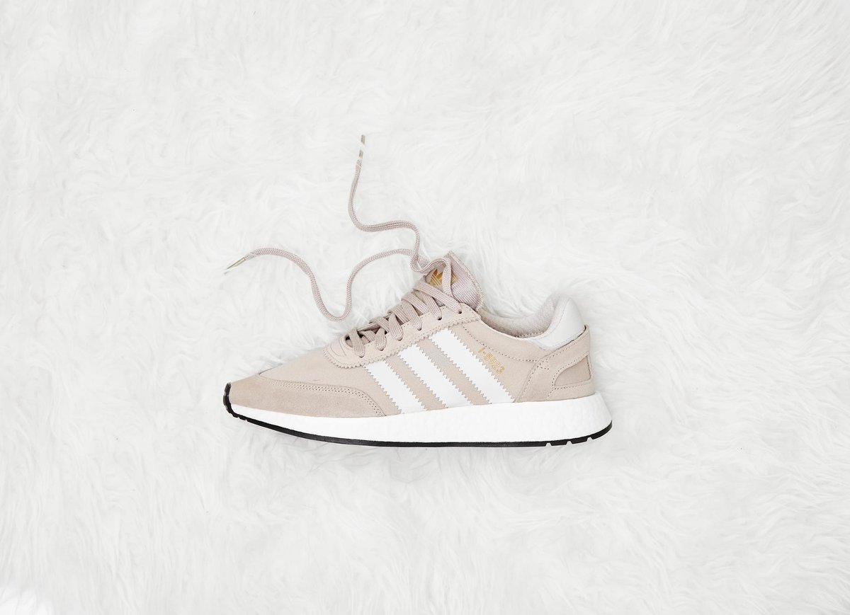 adidas vapour grey chalk