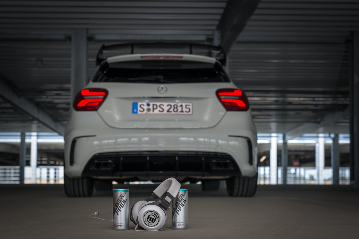 Silberpfeil_ED's tweet photo. Better park the car in the garage at these temparatures π°
#silberpfeilenergydrink #sugarfree #itscold #wheniswinterover #stayenergized
πΈ Harry Habeh for #mbsocialcar | Mercedes-Benz https://t.co/Fy4ozodIpX