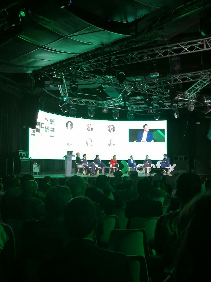 iusTime's tweet photo. La tecnología es un canal de interacción entre los clientes y los despachos profesionales @iusTime #anfixconnect https://t.co/FZGxgUGBvH