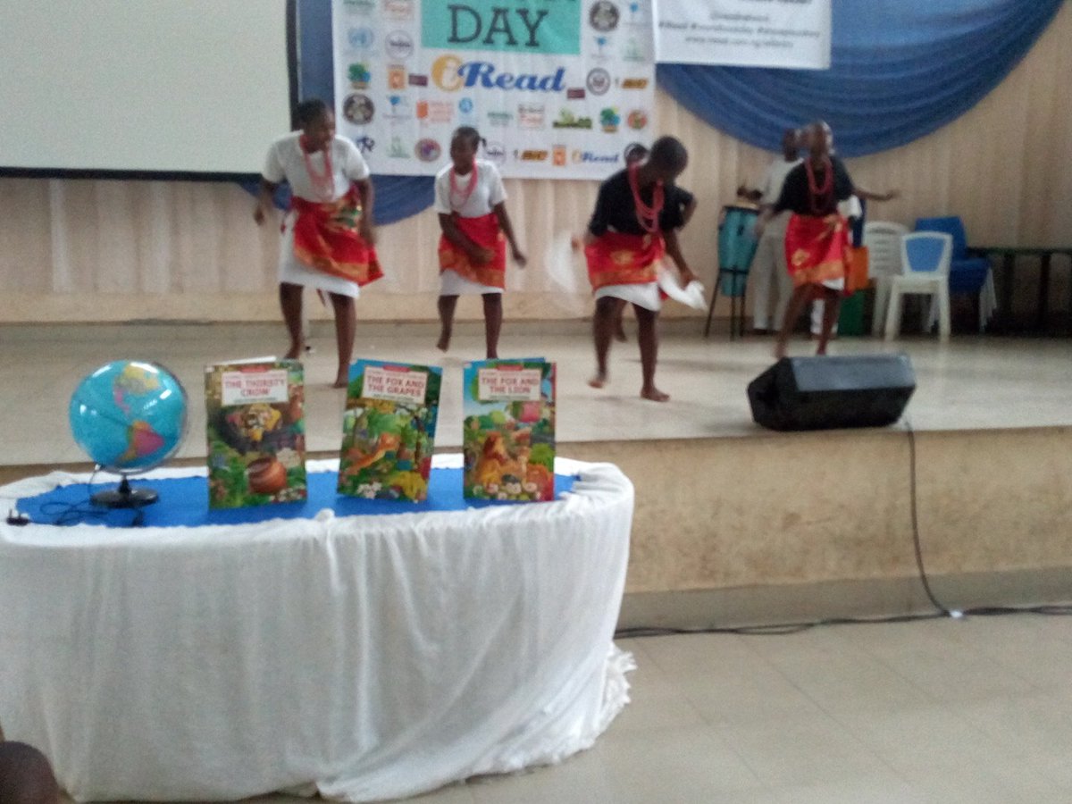 ireadnetwork's tweet photo. I am also dancing 💃💃💃. Celebrate books and also celebrate culture.
#ireadnetwork #SMWlagos #WorldBookday https://t.co/0iNNiIUxIi