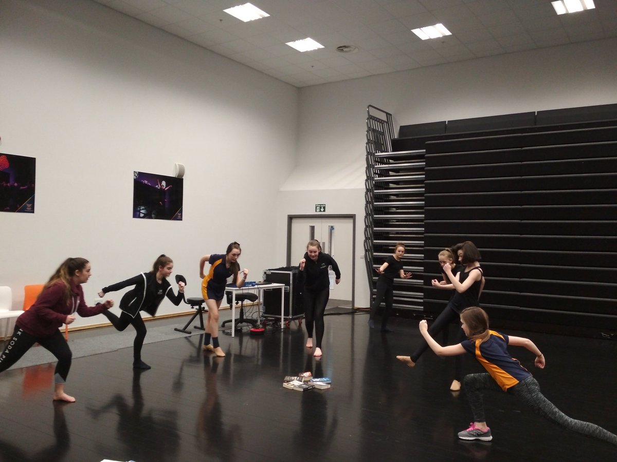 ABSPerformance's tweet photo. Perfect day for the Year 9 Performing Arts students to start their new unit; Transfering a book into an original stage performance! Lots of exciting ideas and inspiration flowing! #WorldBookDay2018  @abblanchschool @AbsLiteracy https://t.co/wu9rt13WQs