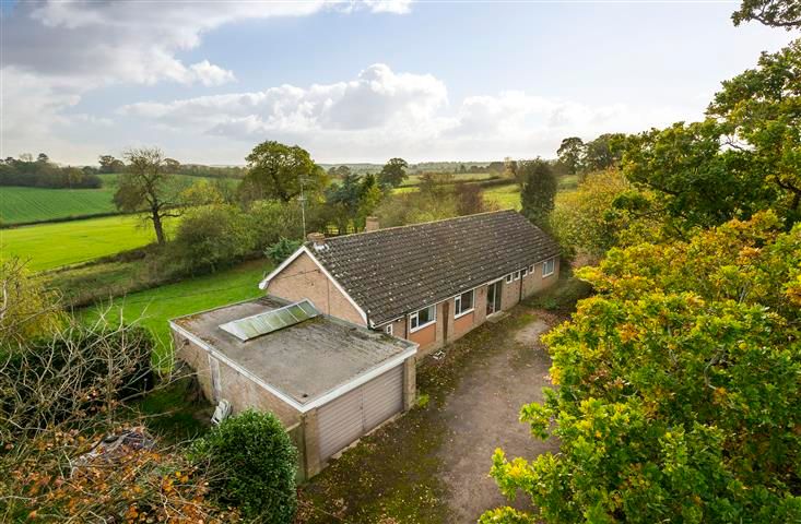 KF_Stratford's tweet photo. *AUCTION POSTPONED* Our auction of Gorsefields at Wootton Wawen scheduled for today at 6:30pm has been postponed. We will notify all interested parties once we have a new date. #suahour https://t.co/0ts5OPgaJ6