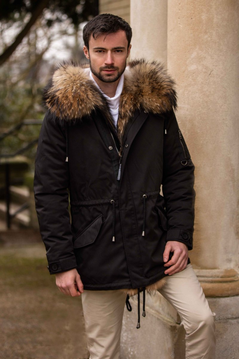SouthWestTen's tweet image. Look stylish while staying warm this season with our selection of men's premium parkas!
Get yours here: goo.gl/DYzrRt
#SouthWestTen #MensParka
